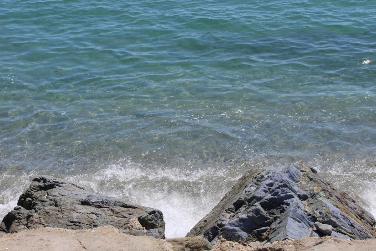 산-니콜라오 Bord de mer, pieds dans l'eau, vue panoramique 빌라 외부 사진